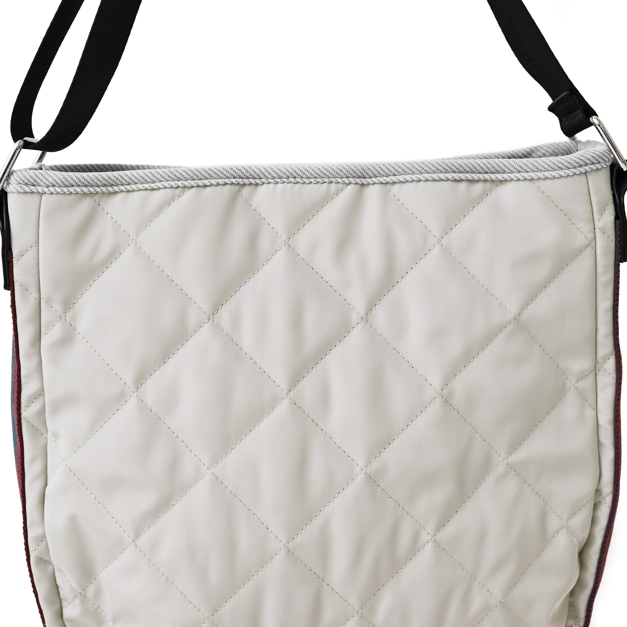 ラウンドキルトバッグ