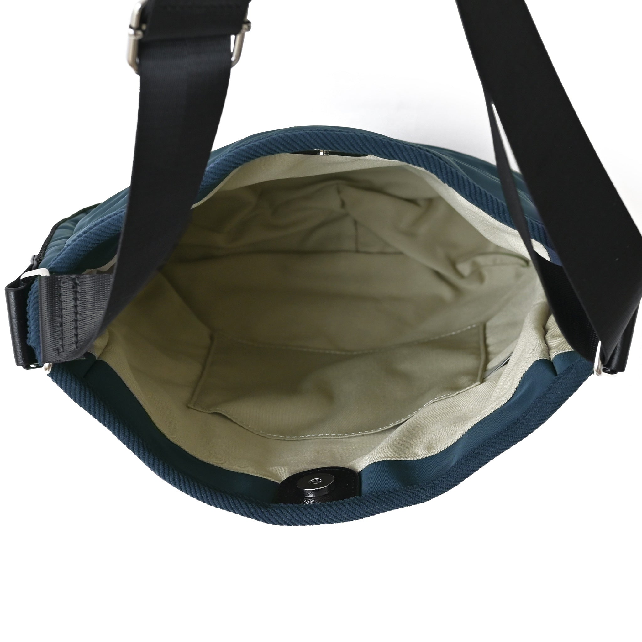 ラウンドキルトバッグ