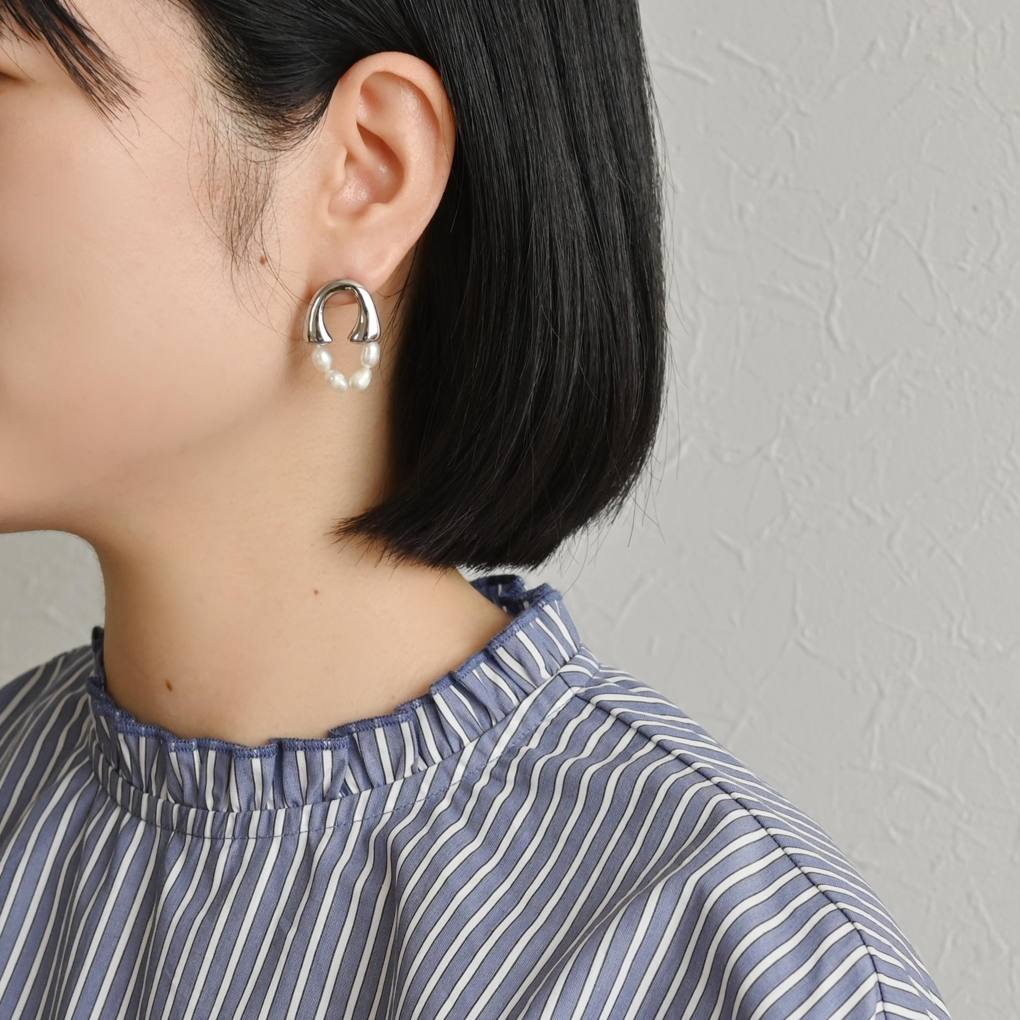 淡水パールステンレスピアス KE25AW