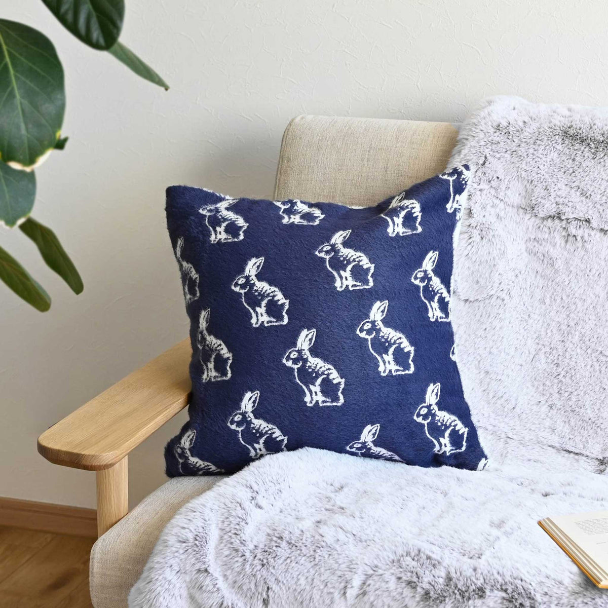 クッションカバー[ミルフィラ]Mウサギ | deux C(ドゥ・セー)公式