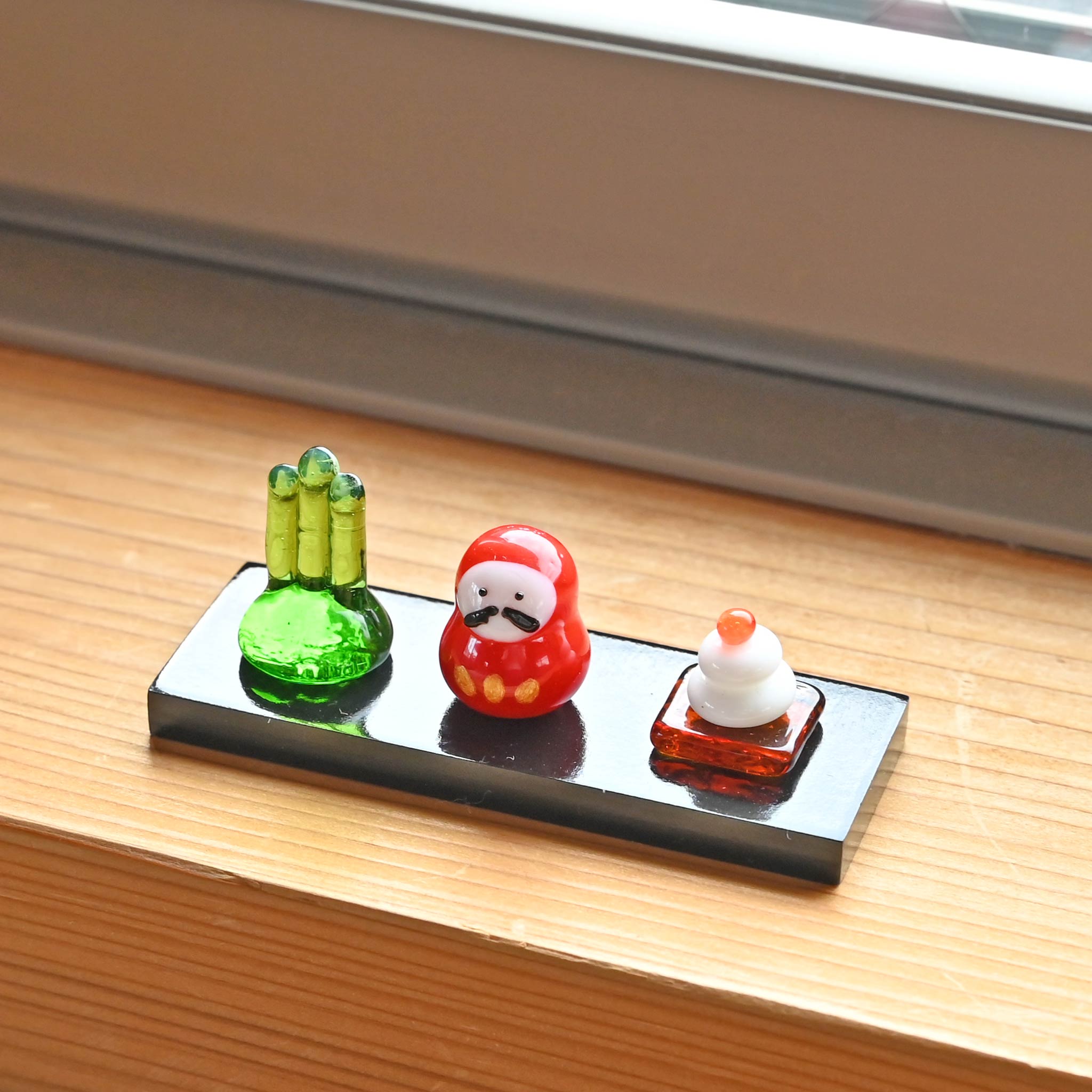 迎春置物 ガラス縁起 3点セット | deux C(ドゥ・セー)公式オンラインストア