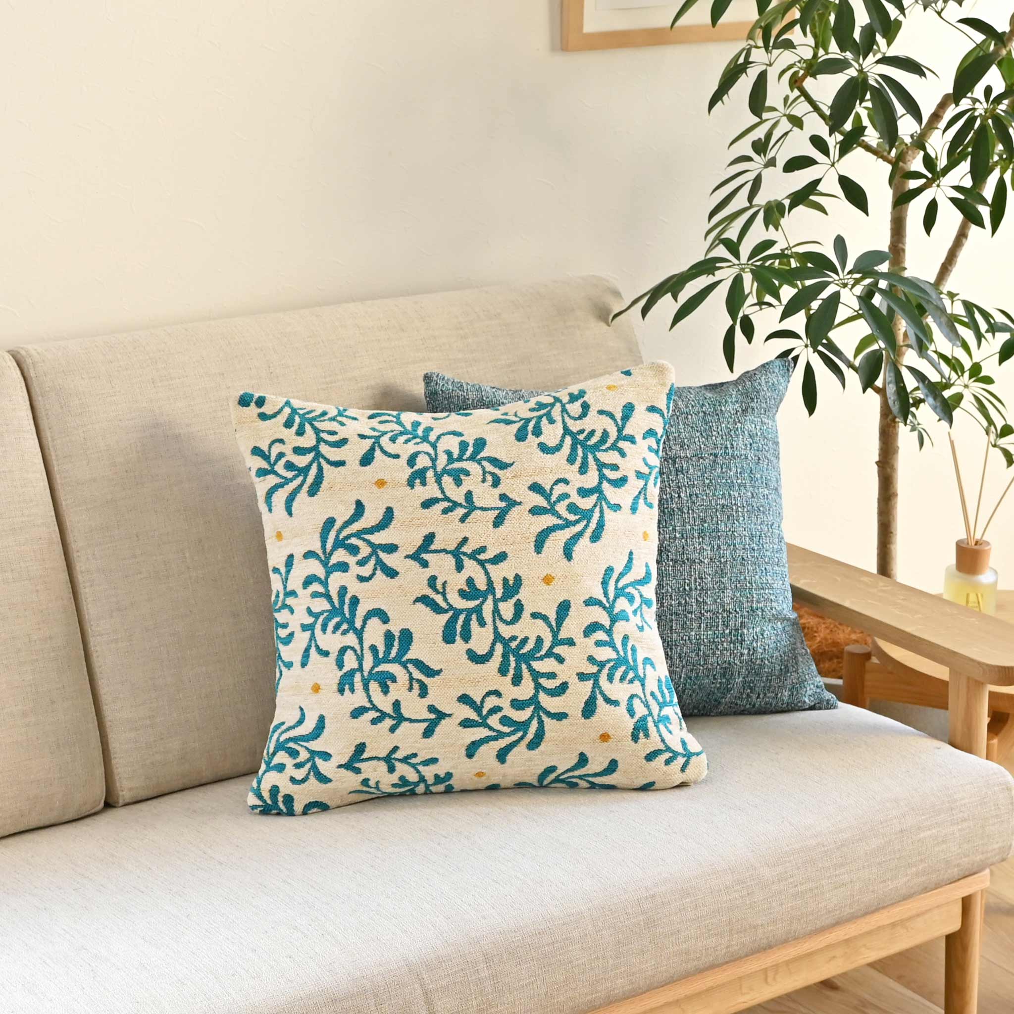 クッションカバー[リーフ] M (45×45cm)