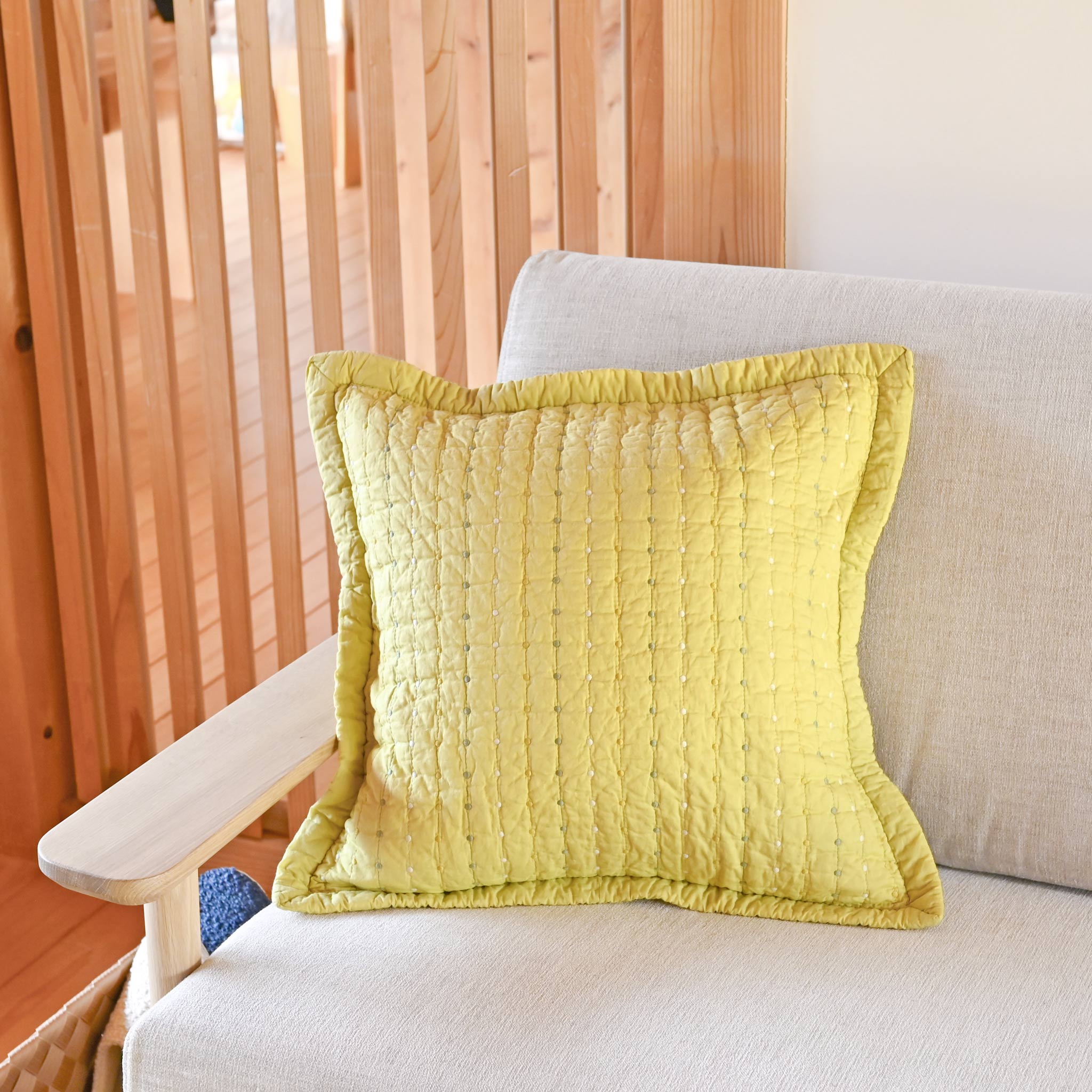 クッションカバー[ドットステッチキルト] M (45×45cm)