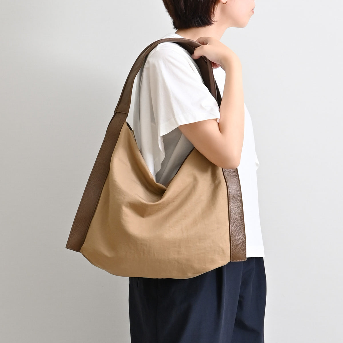 レザーコンビバッグ