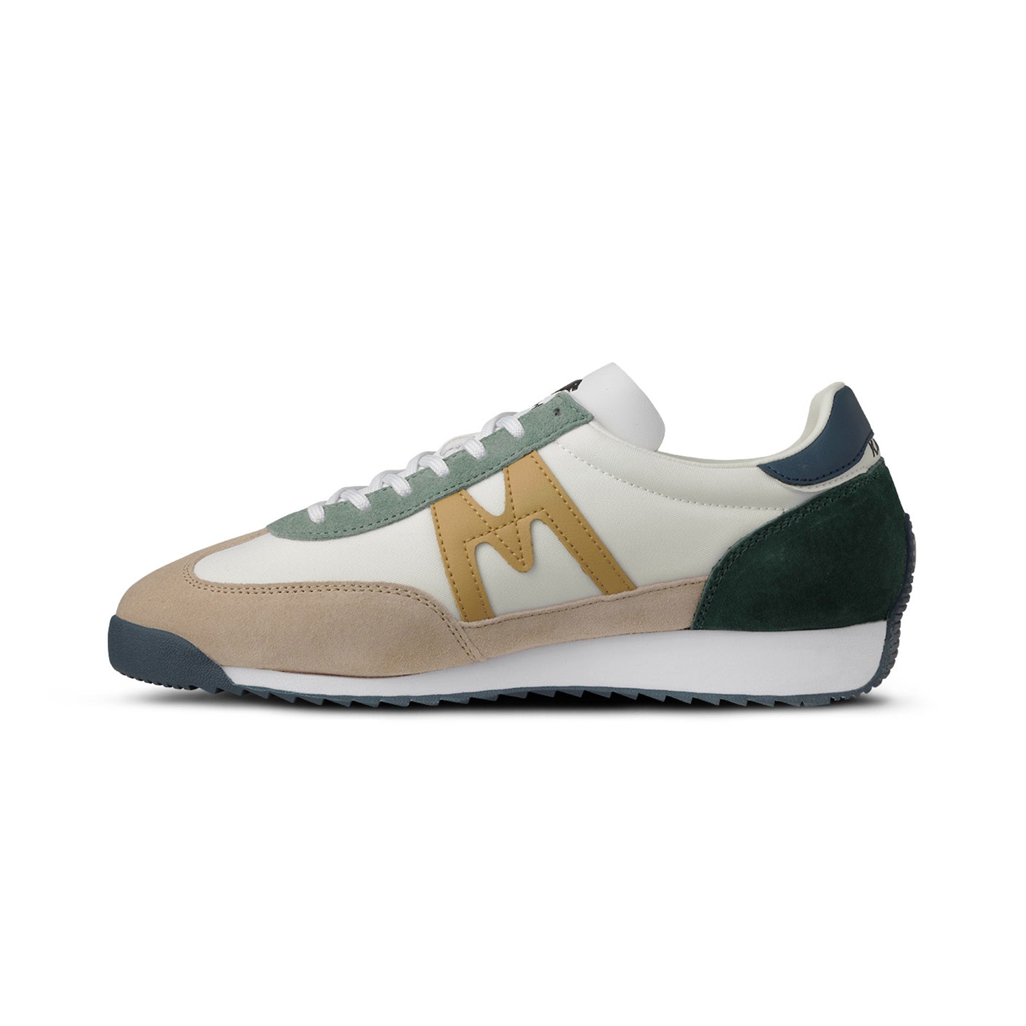 【新品未使用】KARHU カルフ スニーカーMESTARI US6 KARHU/カルフ】MESTARIスニーカー