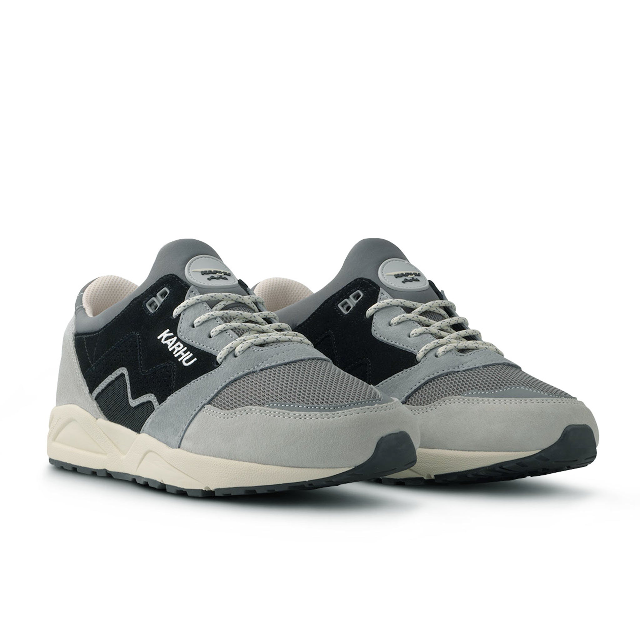 【KARHU/カルフ】 ARIA 95 スニーカー