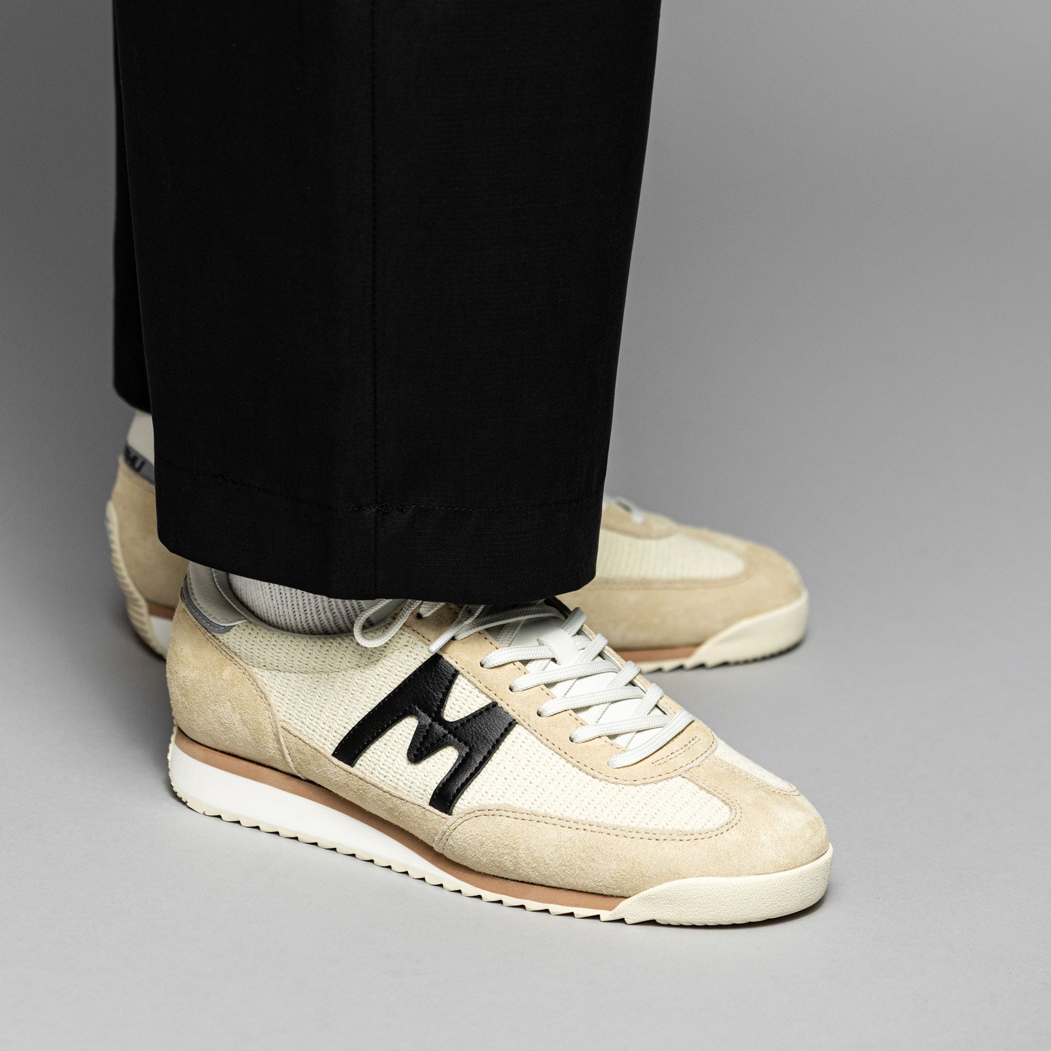 KARHU/カルフ】MESTARIスニーカー