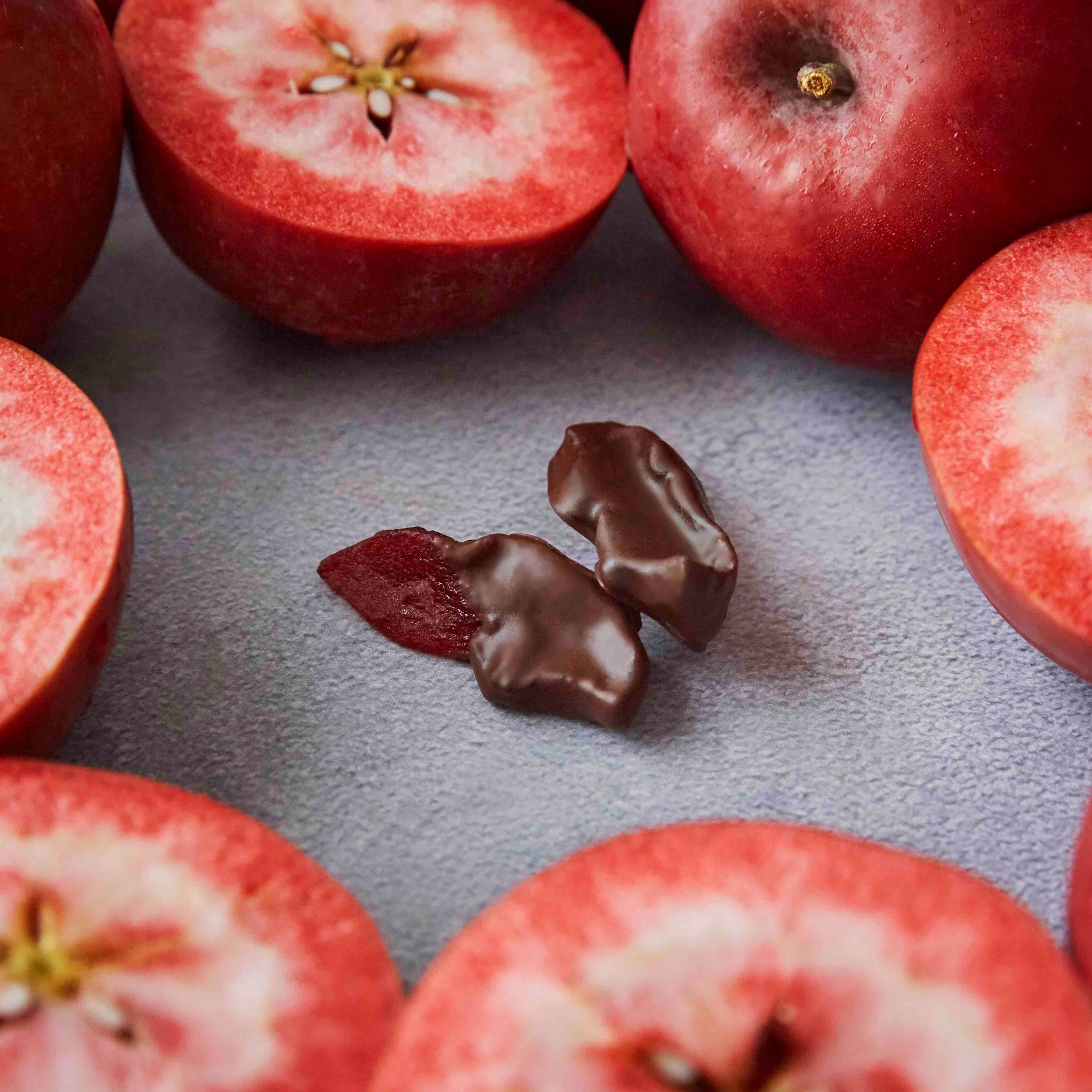 よなフル】幻のりんごジェネバチョコレート | deux C(ドゥ・セー)公式