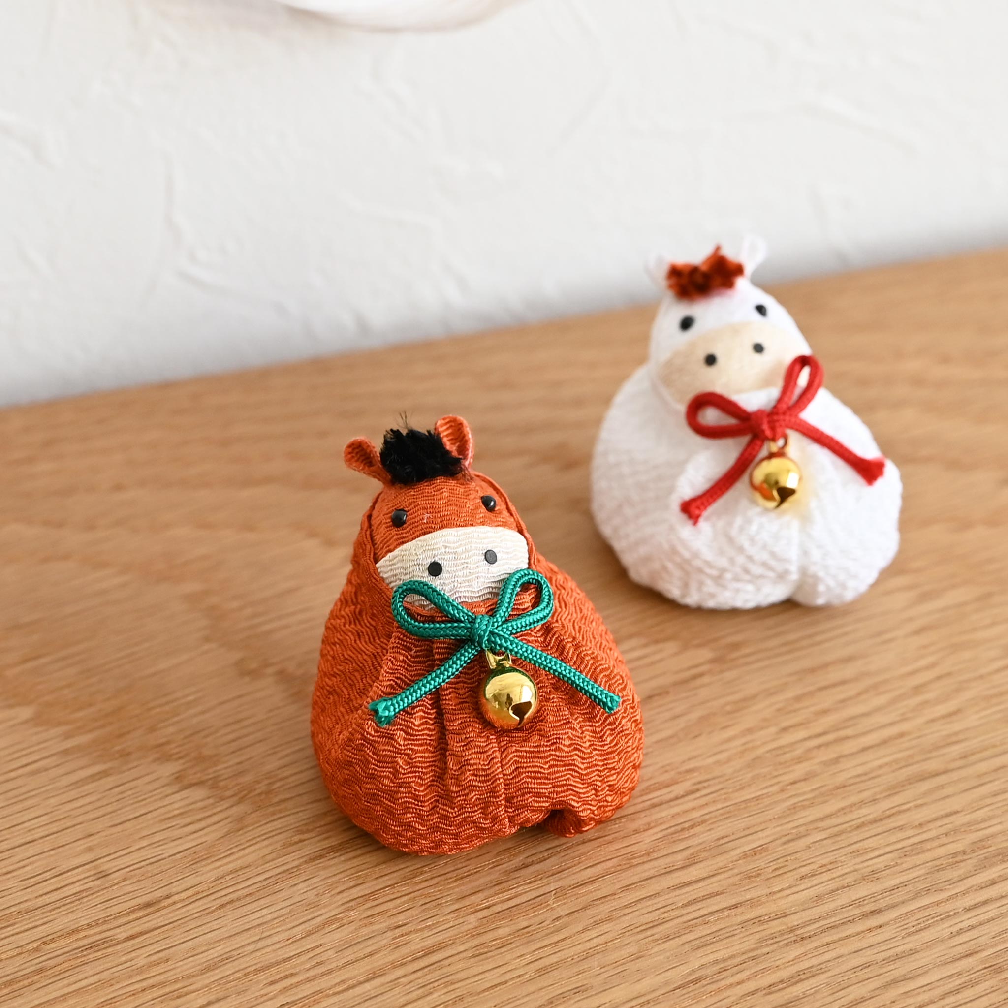 ちりめんお手玉 干支午 | deux C(ドゥ・セー)公式オンラインストア