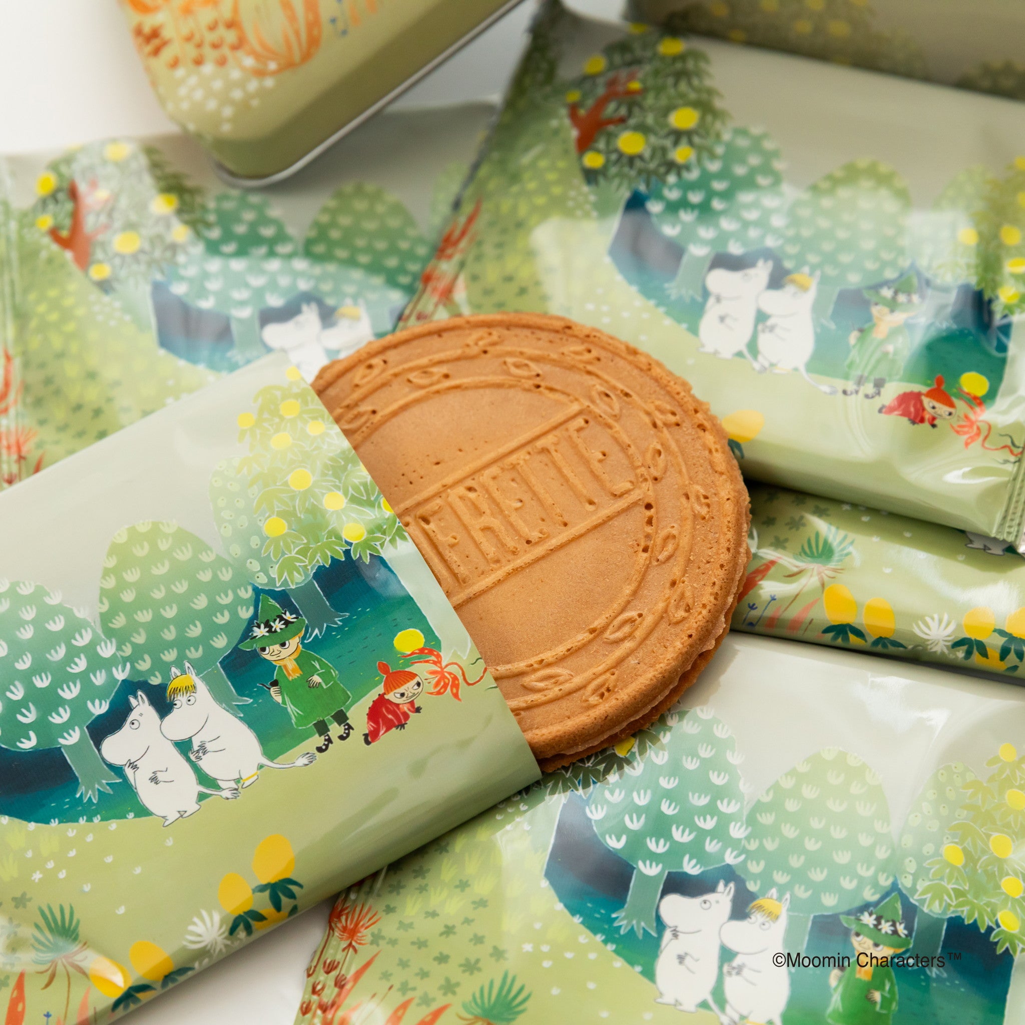 【日の出屋製菓】 MOOMIN 抹茶チョコゴーフレット