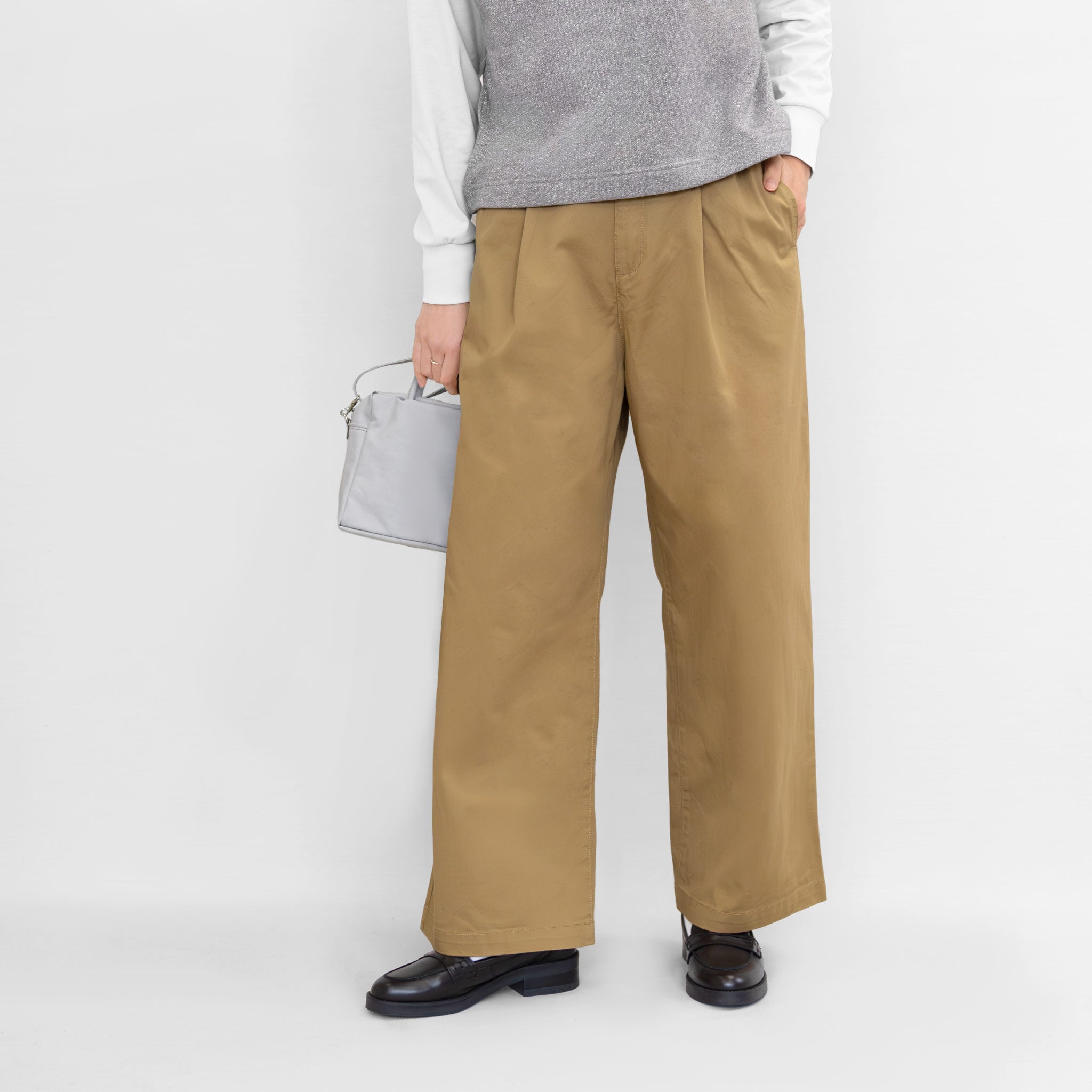 人気商品の中古品・新品・未使用品 deux | パンツ C 公式オンラインストア ドゥ・セー パンツ
